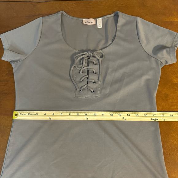 Willow & Root Women's Scoop Neck Lace Up Short Sleeve Taupe Top Size XL - Picture 4 of 8